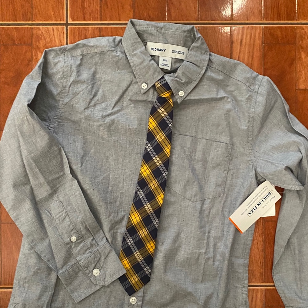 Child’s shirt with tie new with tags